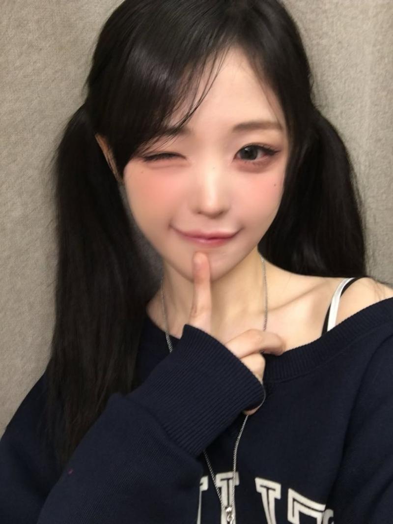 QWER 히나