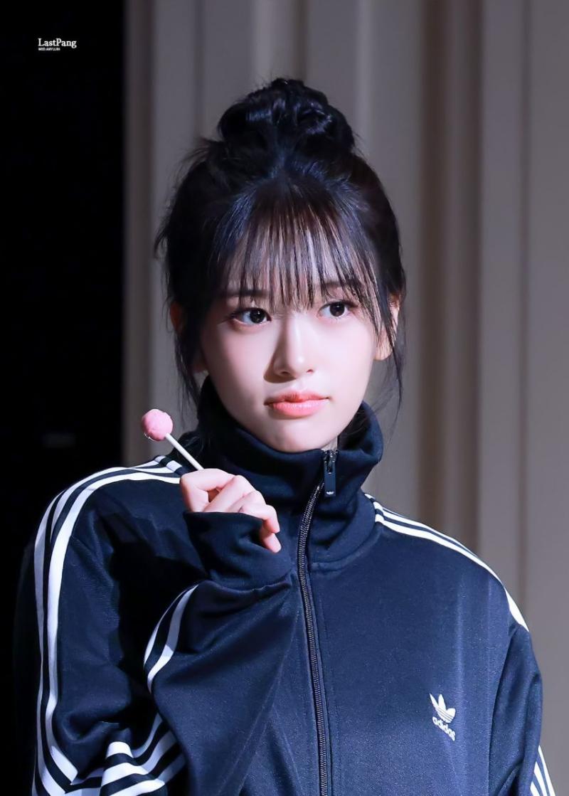 아이브 안유진