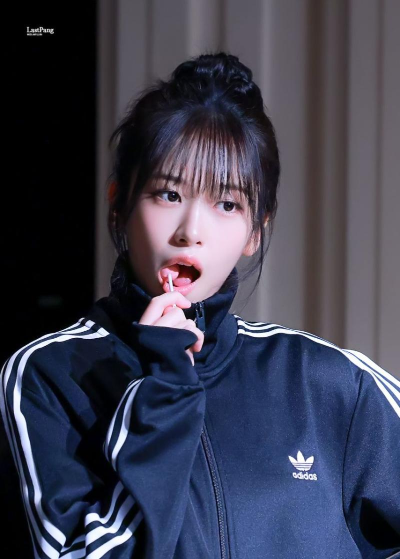아이브 안유진