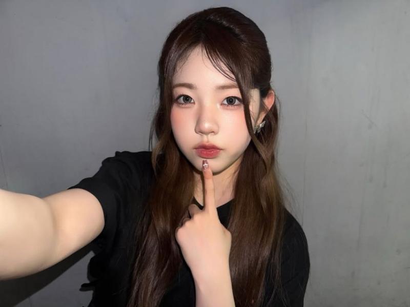 UNIS (유니스) 오윤아