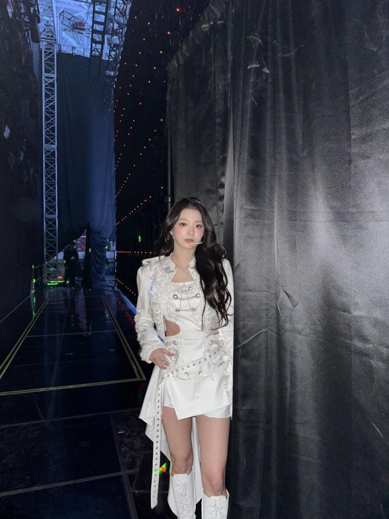 프로미스나인 이나경