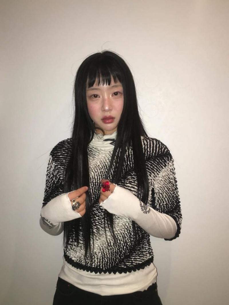 이브 (Yves)