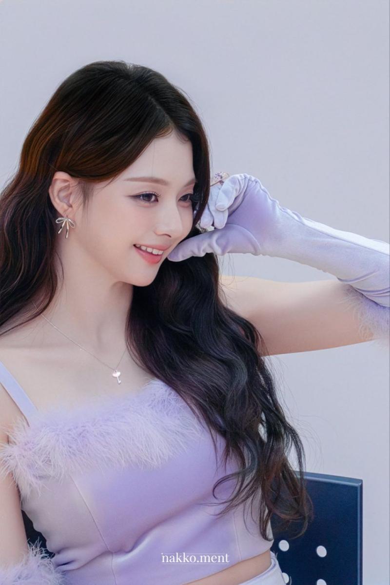 프로미스나인 이나경