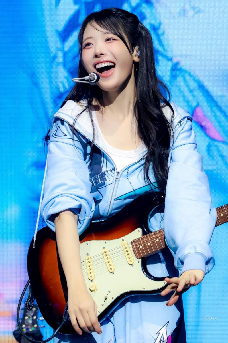 QWER 히나