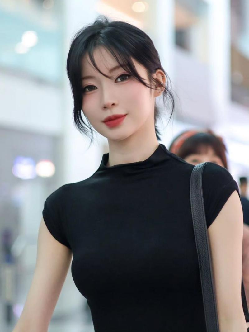 BABYMONSTER (베이비몬스터) 아사
