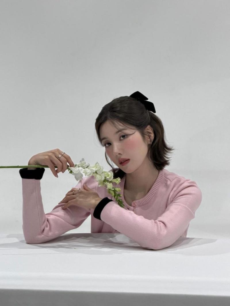 권은비, 김민주