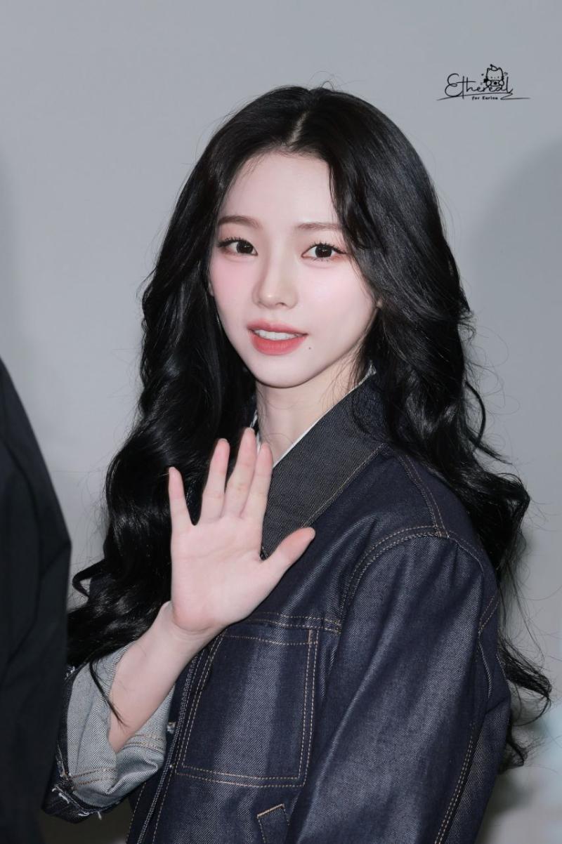 에스파 카리나 밀라노로 출국