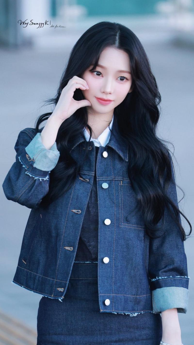 에스파 카리나 밀라노로 출국