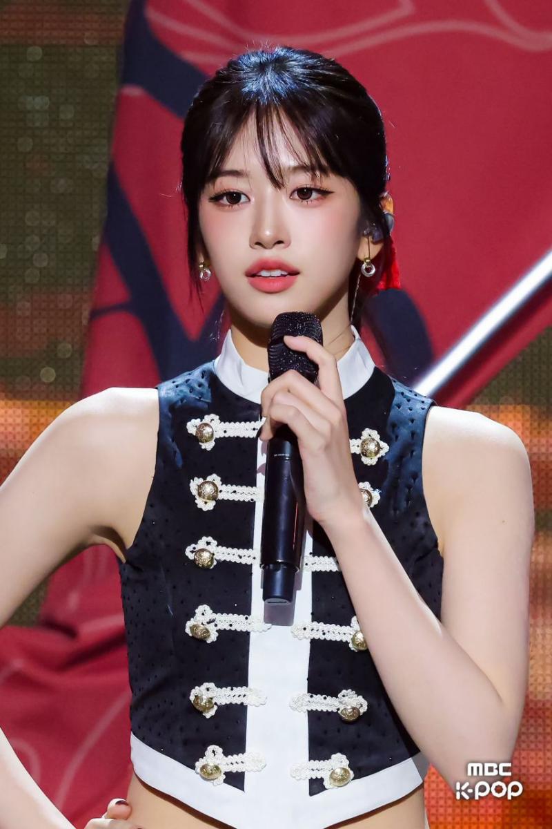 아이브 안유진