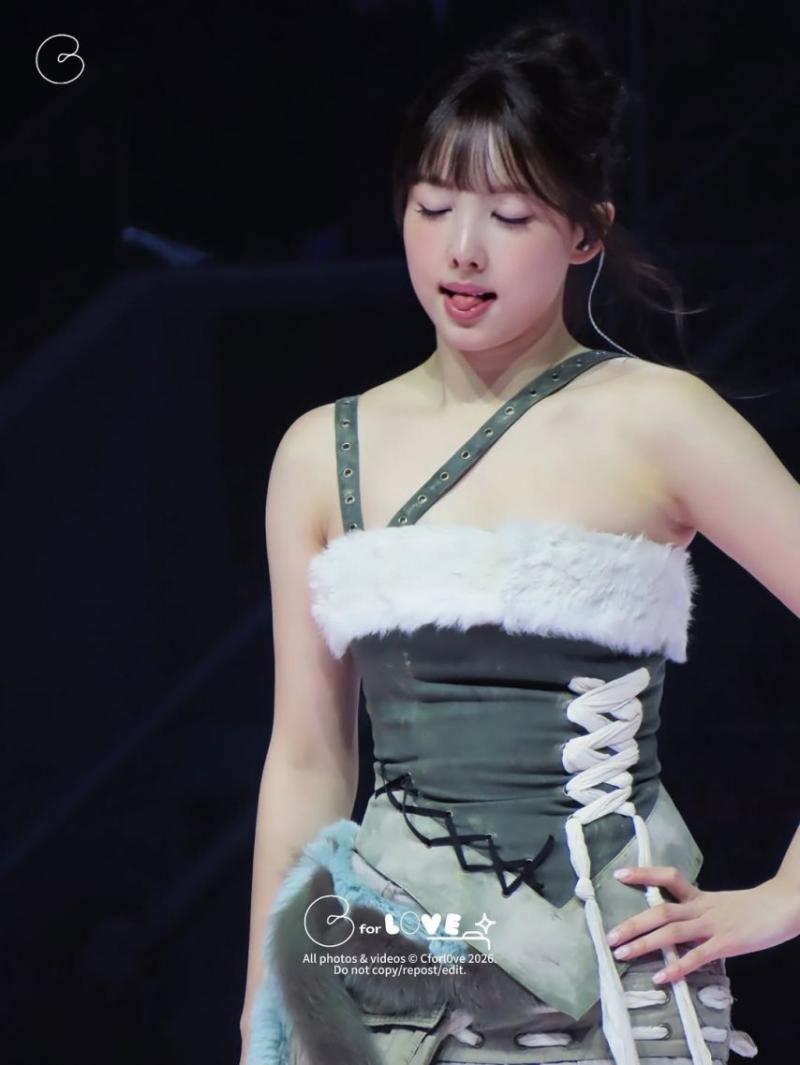 TWICE (트와이스) 나연
