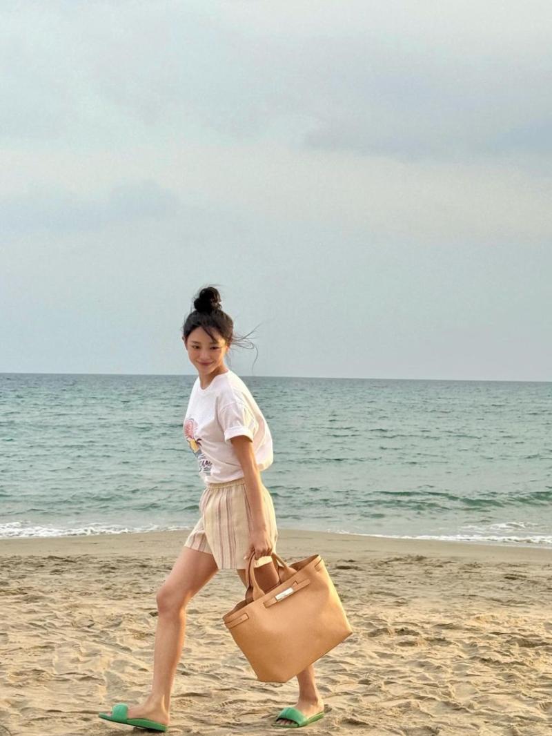 김세정 아이오아이 인별 등/ 전소미 노스페이스