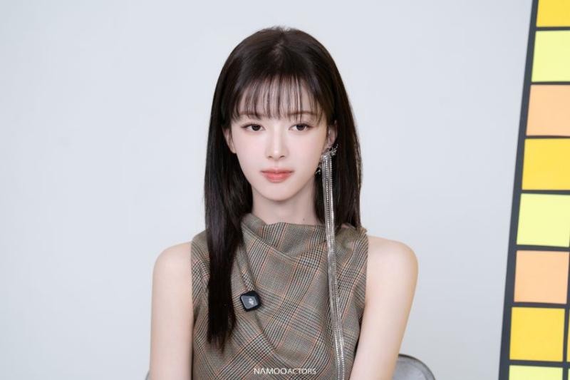노정의 하퍼스바자 화보 비하인드/ 인별