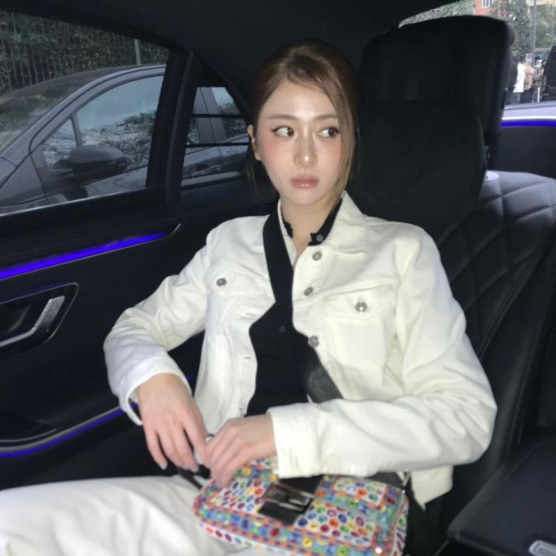 르세라핌 허윤진
