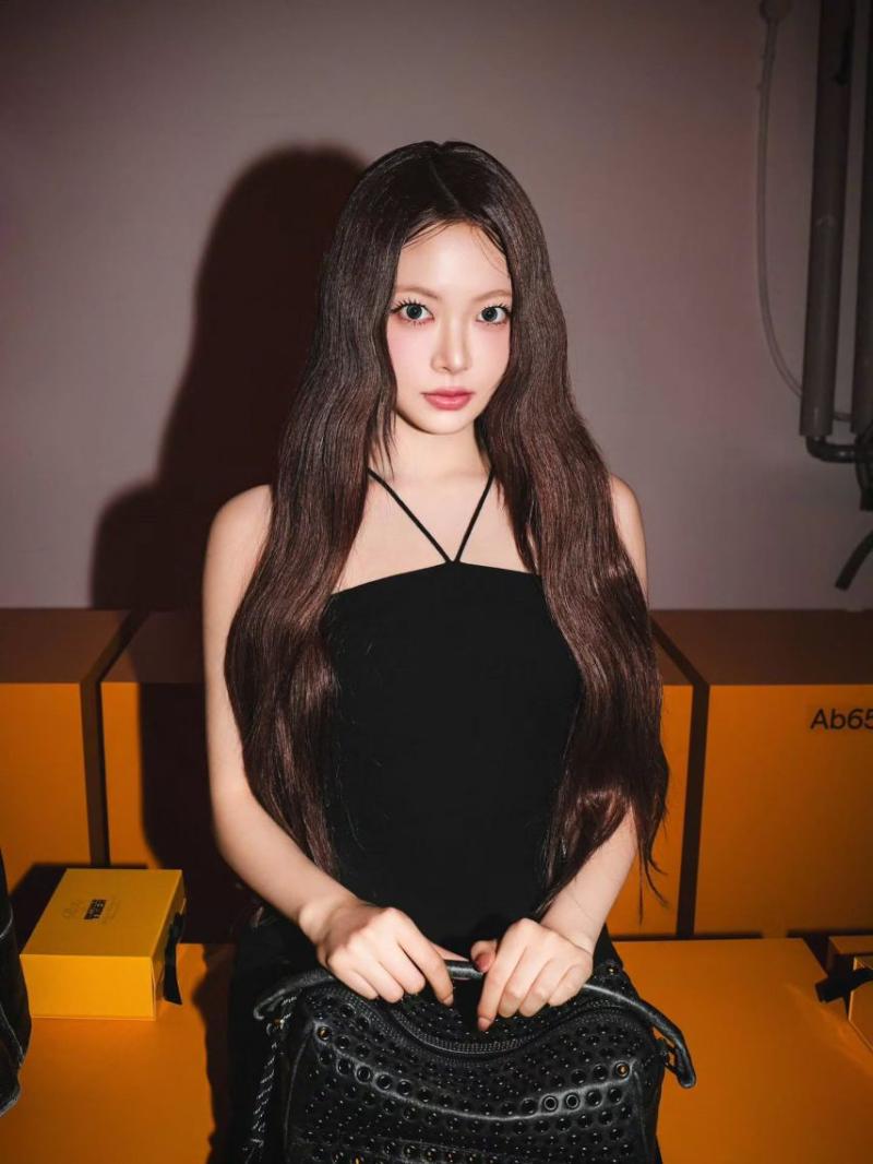 르세라핌 카즈하,홍은채
