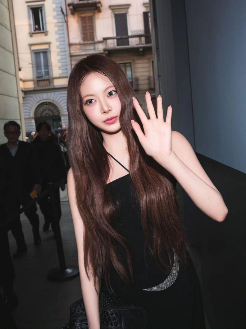 르세라핌 카즈하,홍은채