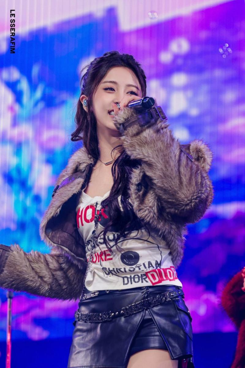 르세라핌 허윤진