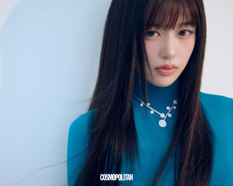 아이브 안유진 코스모폴리탄