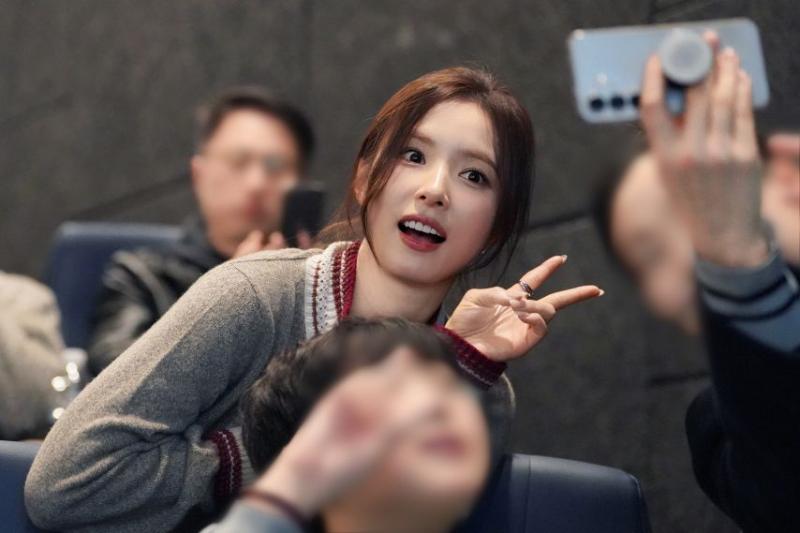 신세경 휴민트 무대인사4