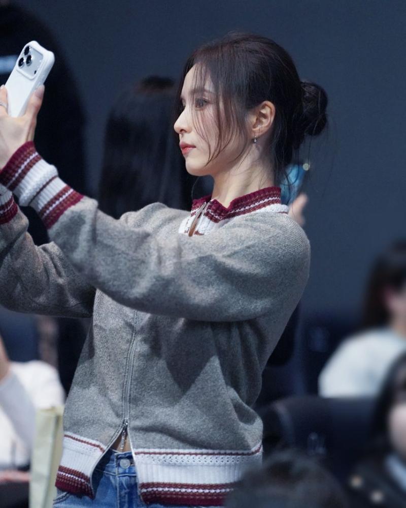 신세경 휴민트 무대인사4