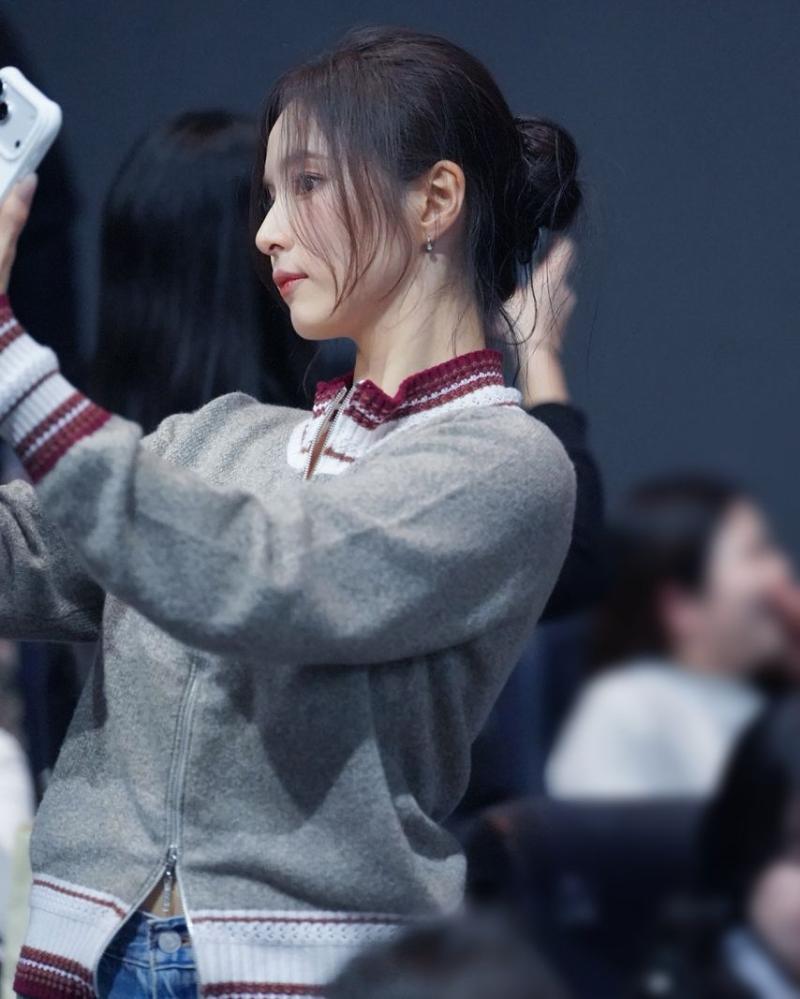 신세경 휴민트 무대인사4