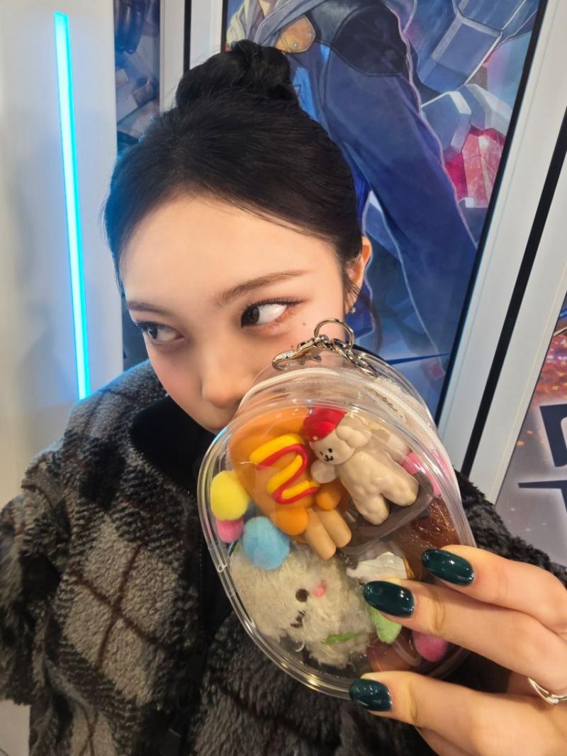 하츠투하츠 에이나, 이안, 할명수 박명수