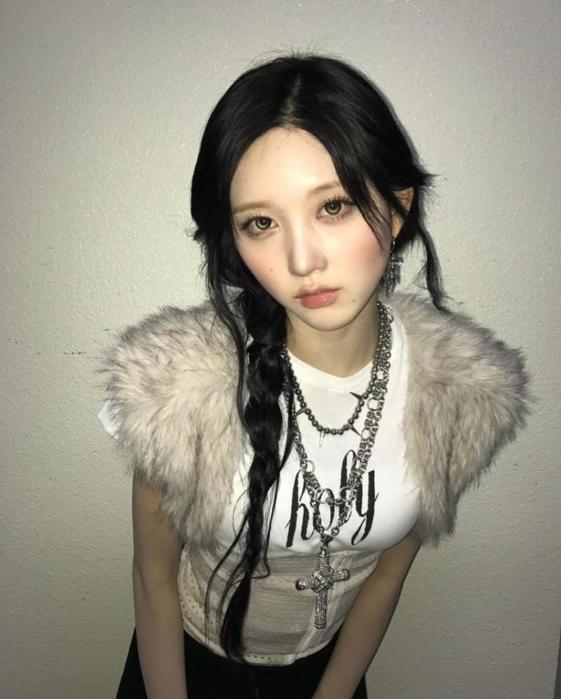 아이브 가을,레이