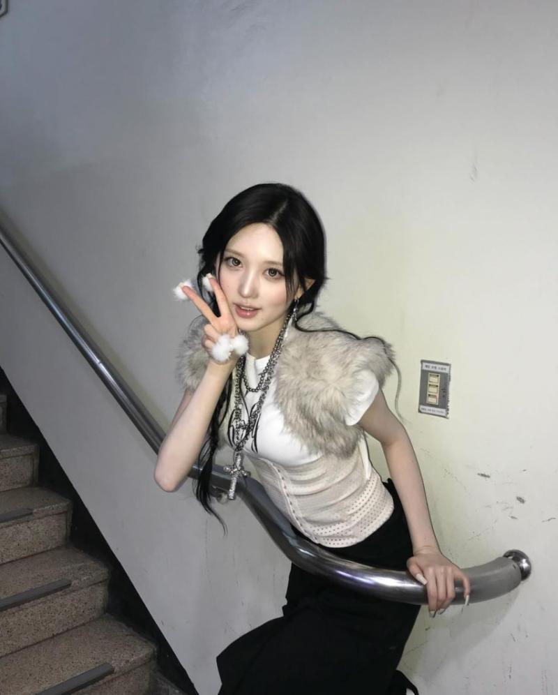 아이브 가을,레이