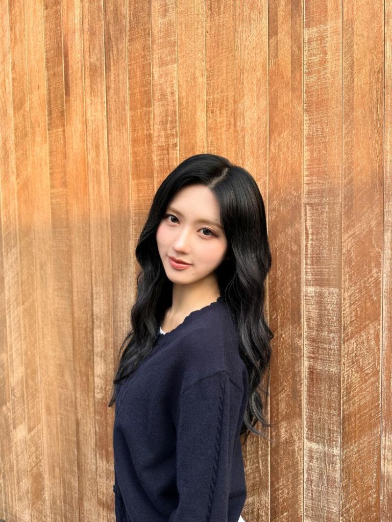 아이브 가을,레이