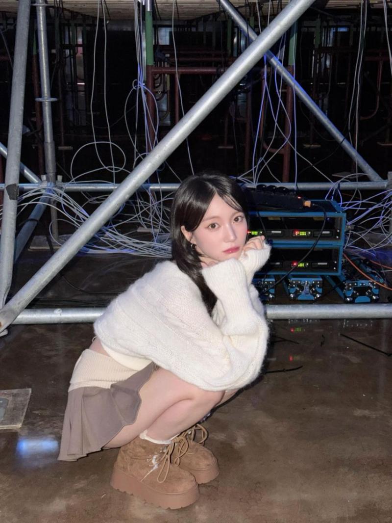유빈 승희 미미 효정 오마이걸