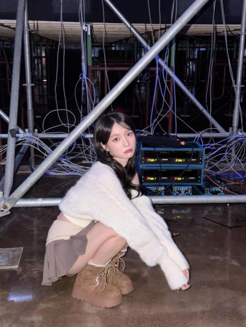 유빈 승희 미미 효정 오마이걸