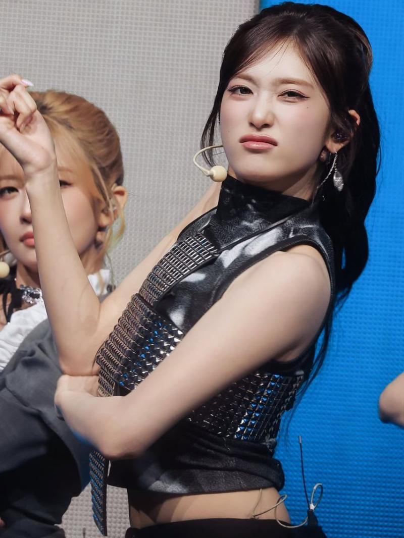 IVE (아이브) 이서