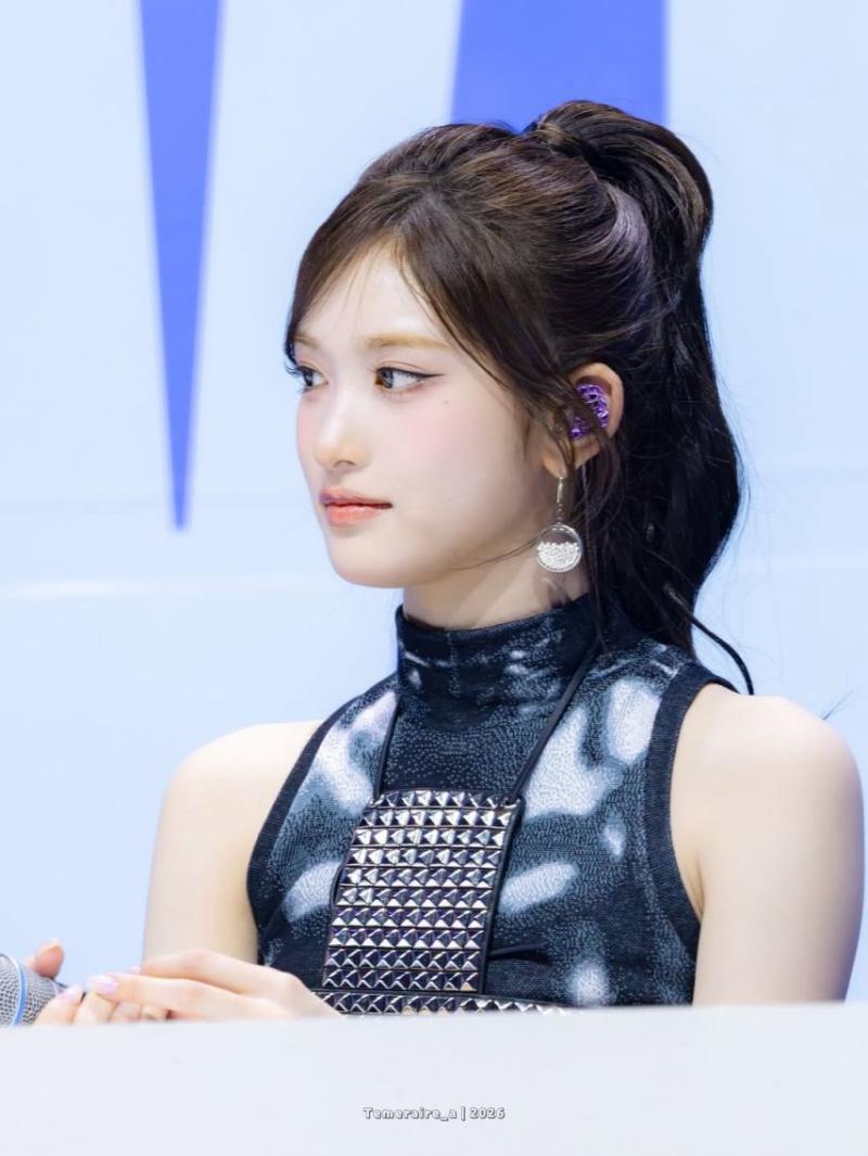 IVE (아이브) 이서