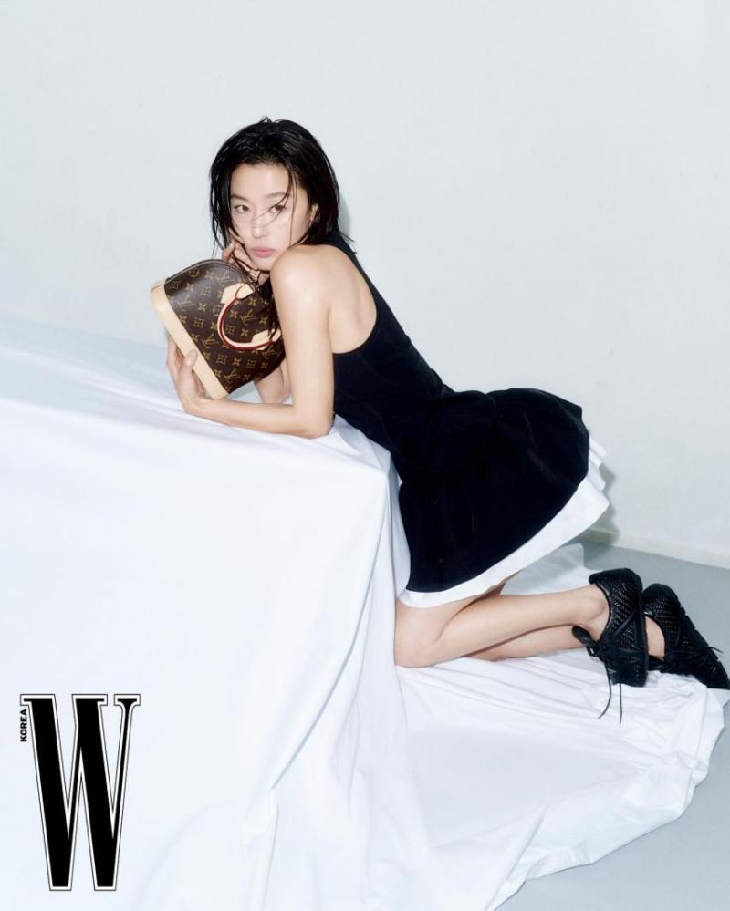 전지현 W KOREA