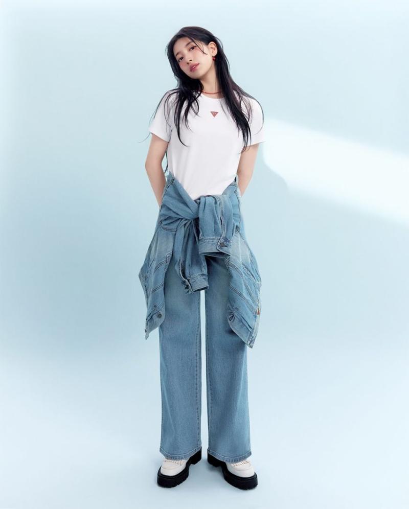 수지 GUESS게스 등