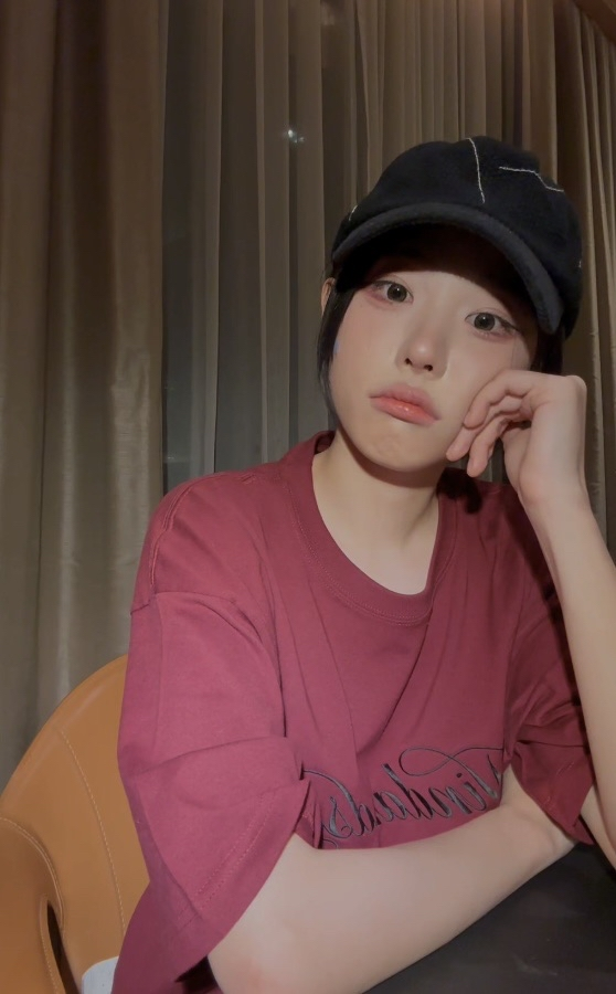 QWER 히나