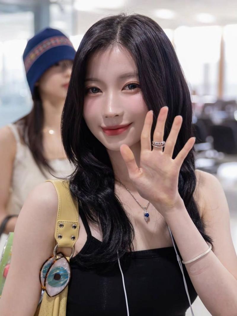 BABYMONSTER (베이비몬스터) 아사