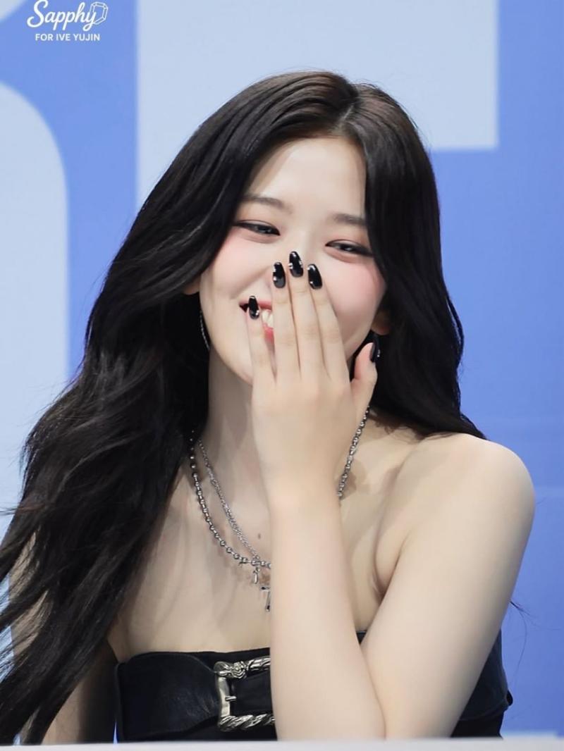 IVE (아이브) 안유진