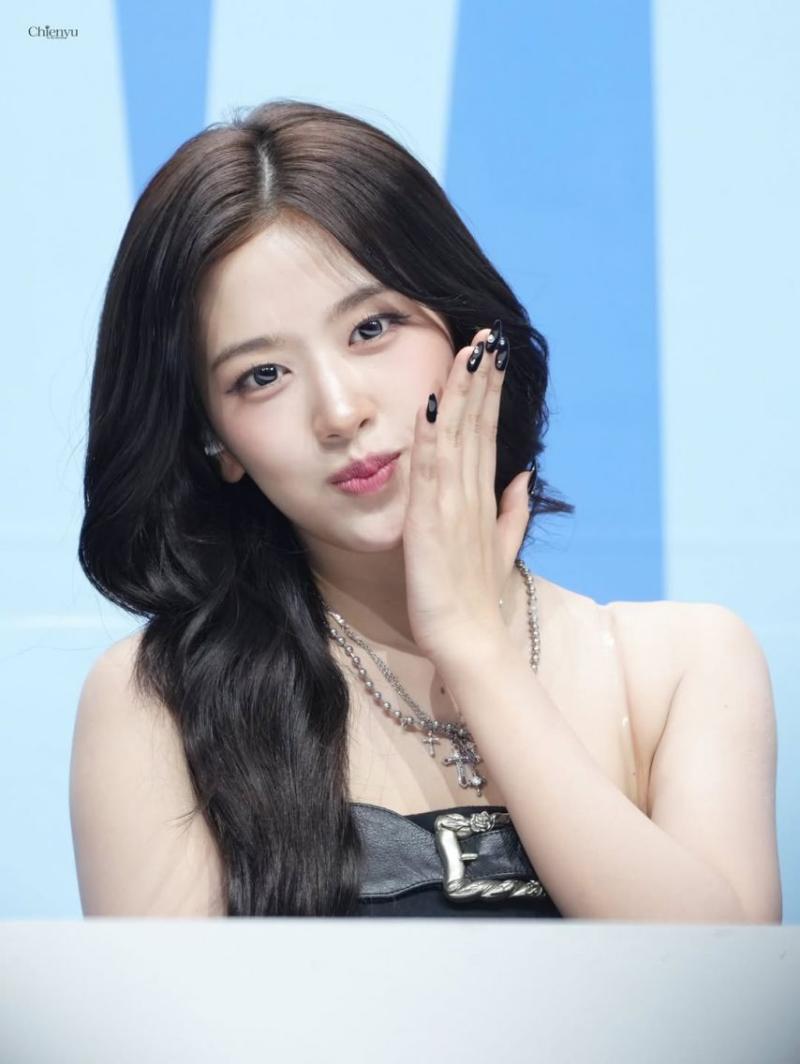 IVE (아이브) 안유진