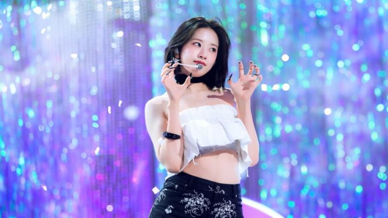 아이브 안유진