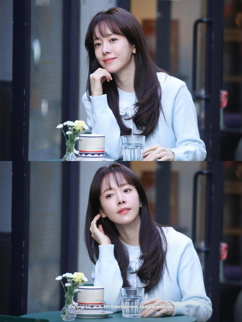 한지민 박성훈 미혼남녀의효율적만남 포스터촬영 비하인드
