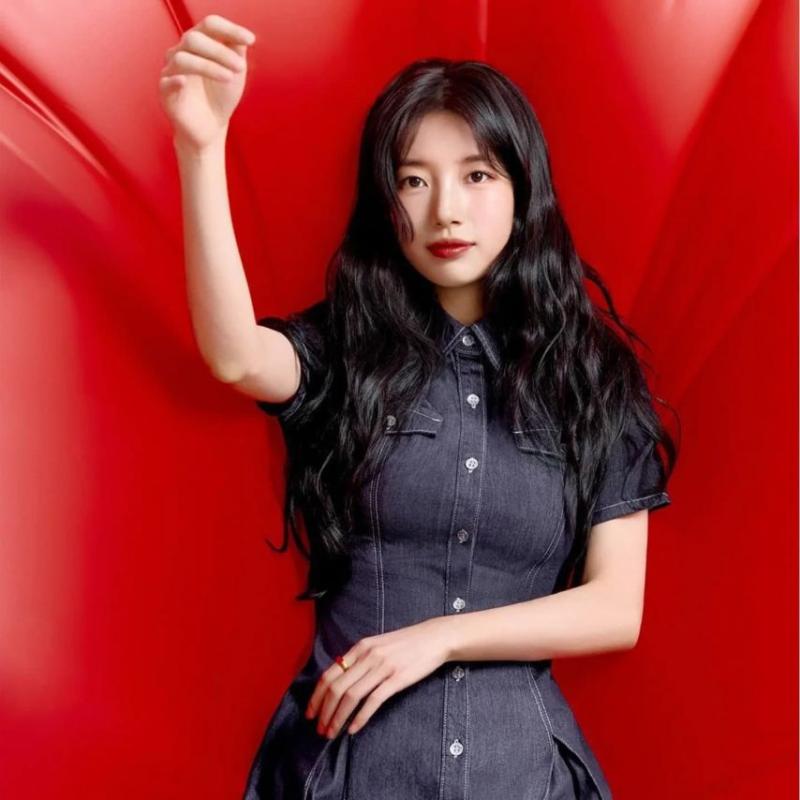 수지 GUESS게스/ K2