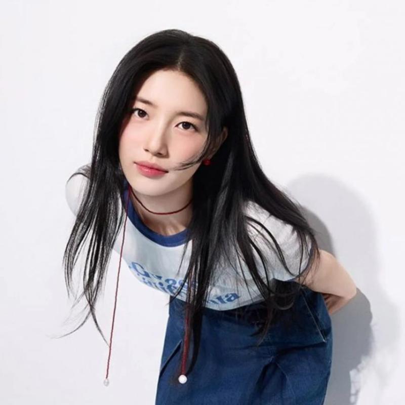 수지 GUESS게스/ K2