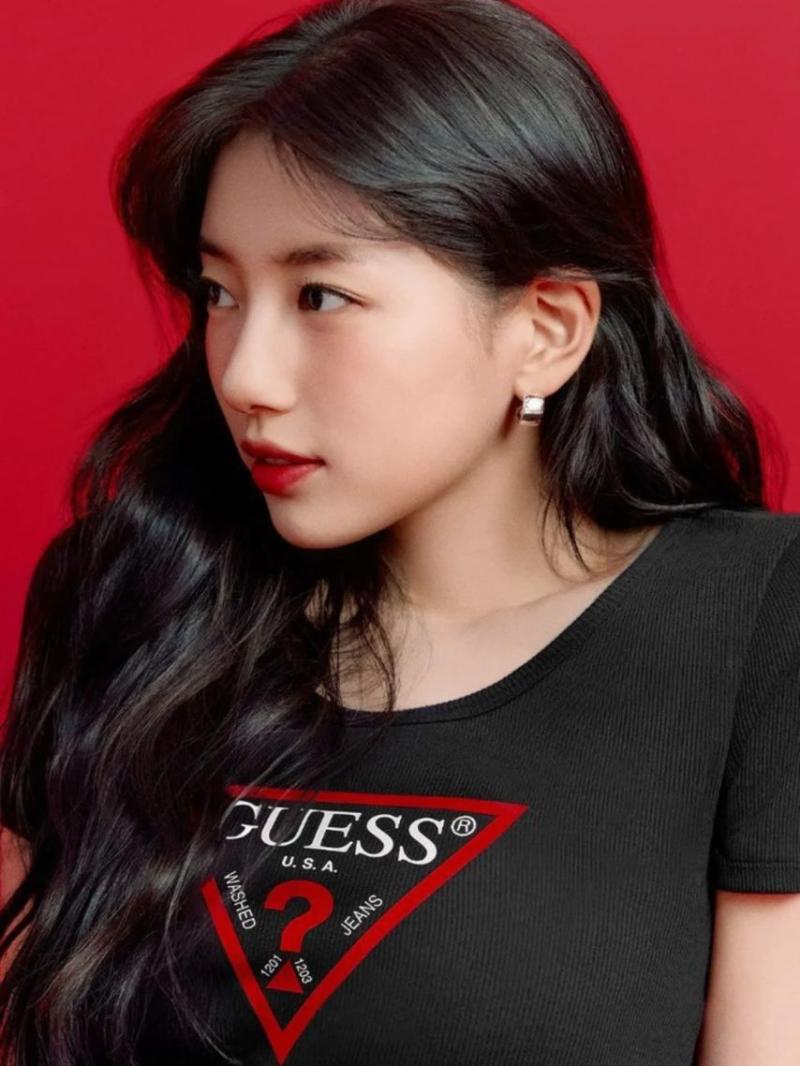 수지 GUESS게스/ K2