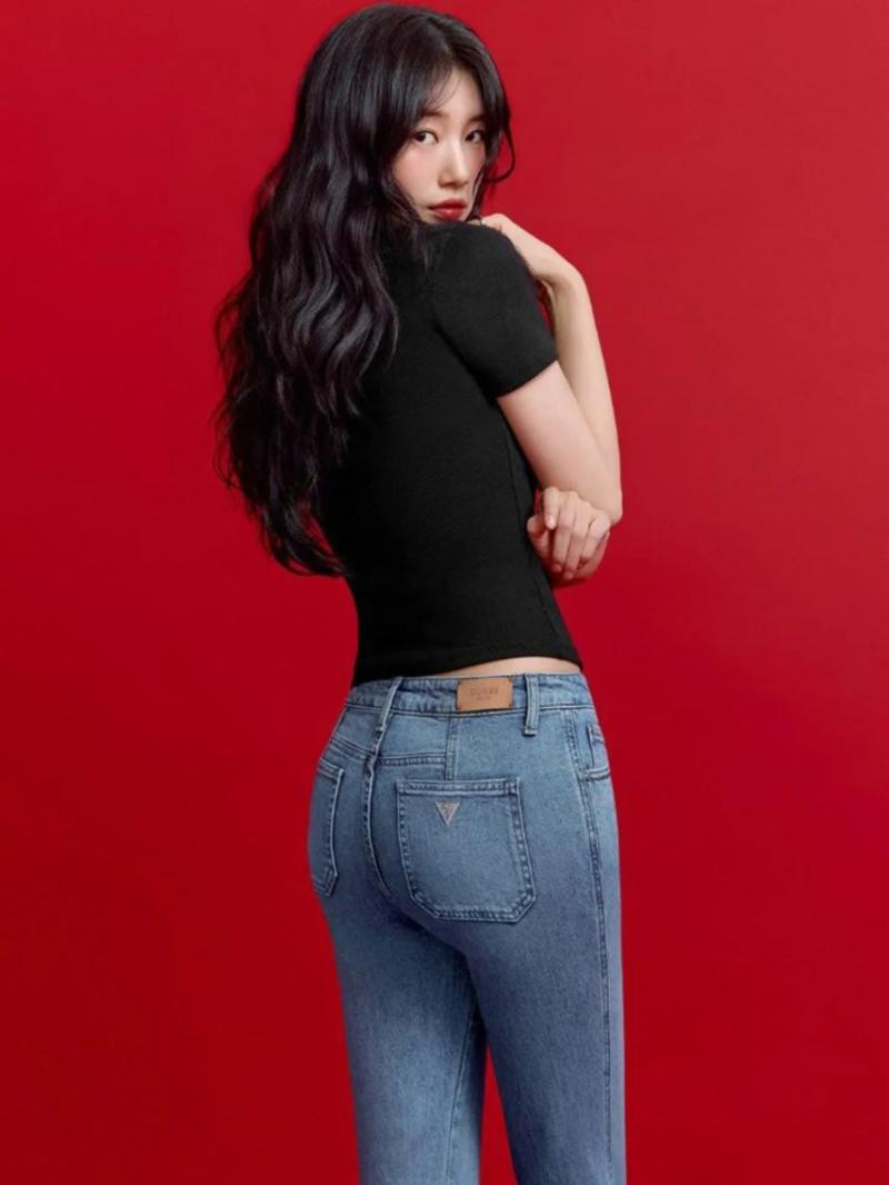 수지 GUESS게스/ K2