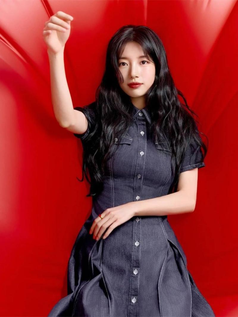 수지 GUESS게스/ K2