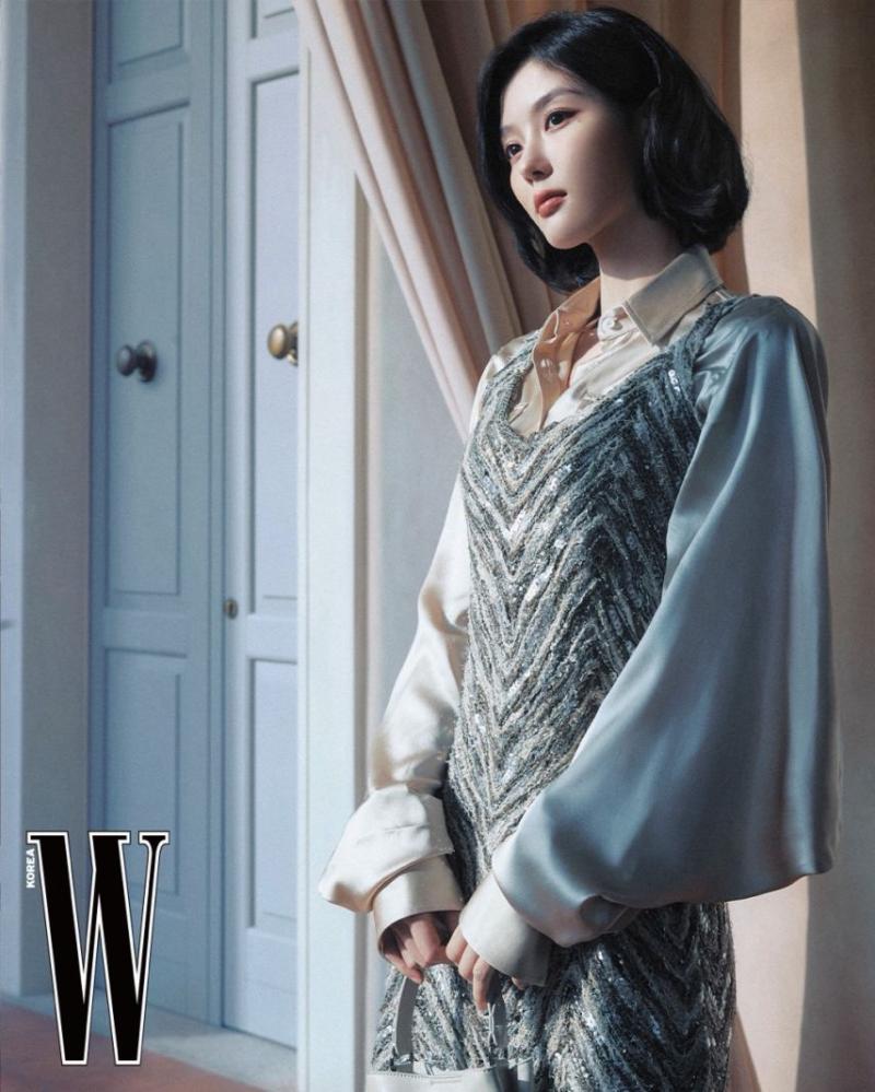 김유정 WKorea