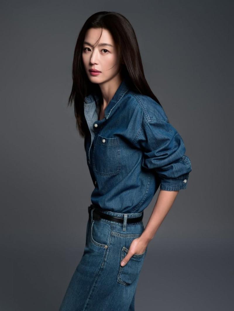 탑텐 2026 새로운 앰버서더 배우 전지현.JPG