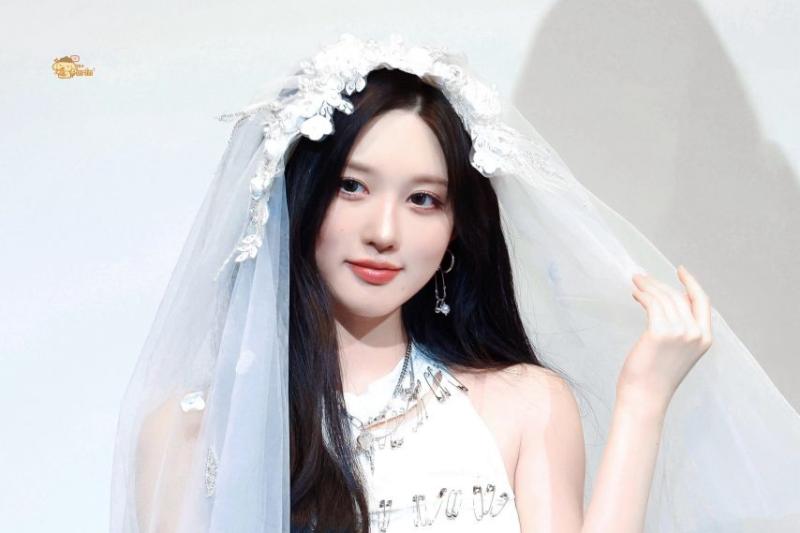 아이브 가을