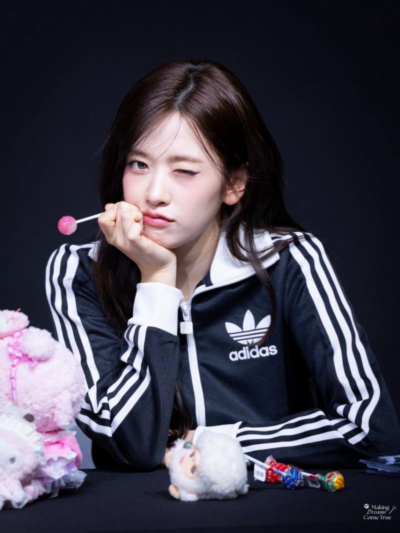 아이브 안유진
