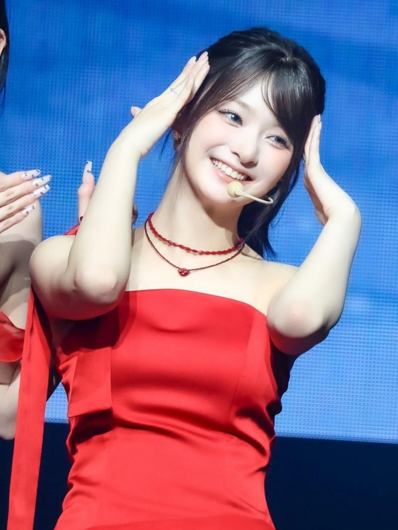 프로미스나인 (fromis_9) 이나경